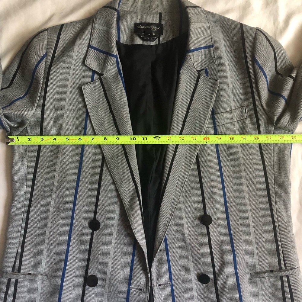 Gray Double-Breasted Blazer with Pinstripes - Picture 5 of 9